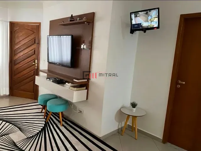 Casa 3 quartos e 3 banheiros, à venda, no bairro Novo Aeroporto em Londrina