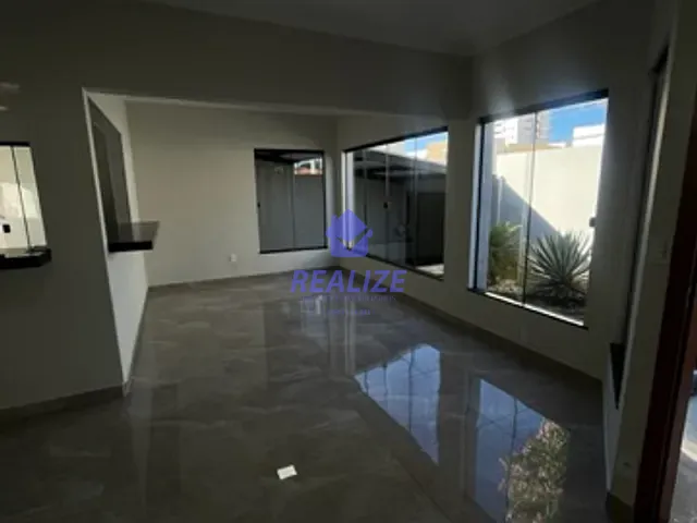 Casa 3 quartos e 2 banheiros, para alugar, no bairro Vila São Judas Thadeu em Botucatu