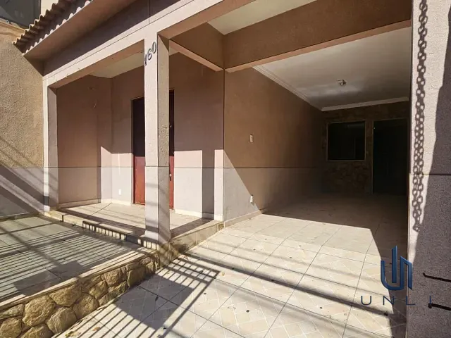 Casa 5 quartos e 1 banheiro, à venda, no bairro Jardim Tiradentes em Volta Redonda
