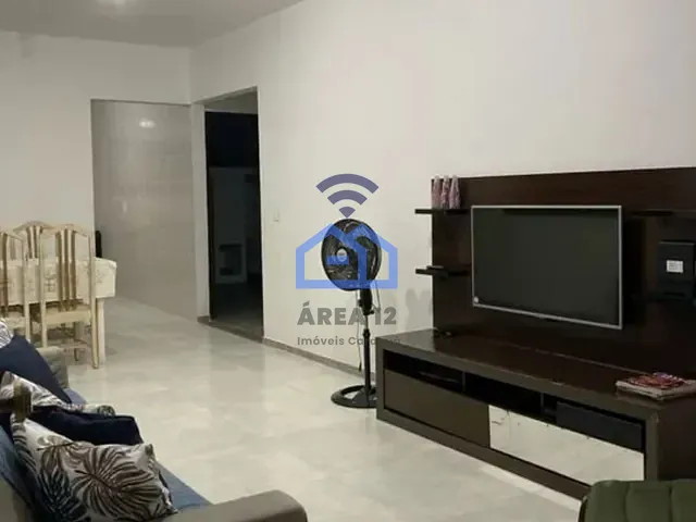 Casa com 360m² 2 quartos e 2 banheiros, à venda, no bairro Cidade Jardim em Caraguatatuba