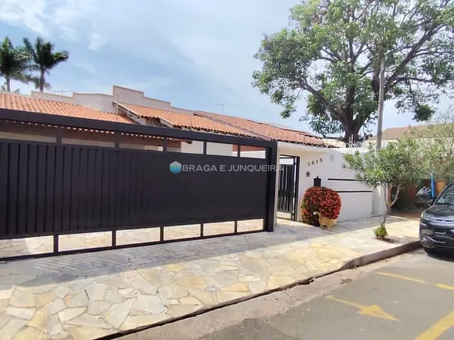 Casa com 588m² 3 quartos e 5 banheiros, à venda, no bairro Jardim Universitário em São José do Rio Preto