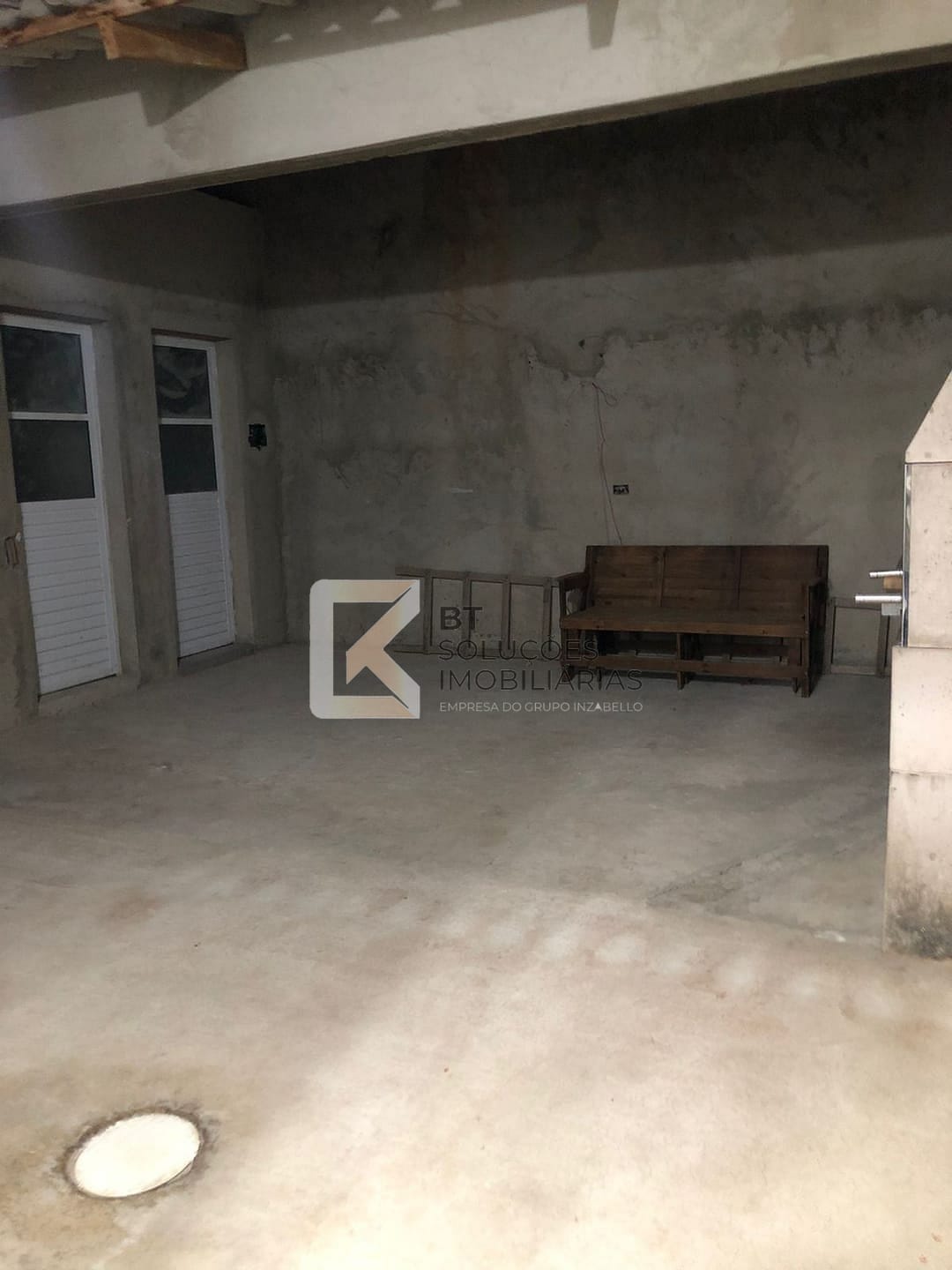 Casa à venda com 2 quartos, 70m² - Foto 8