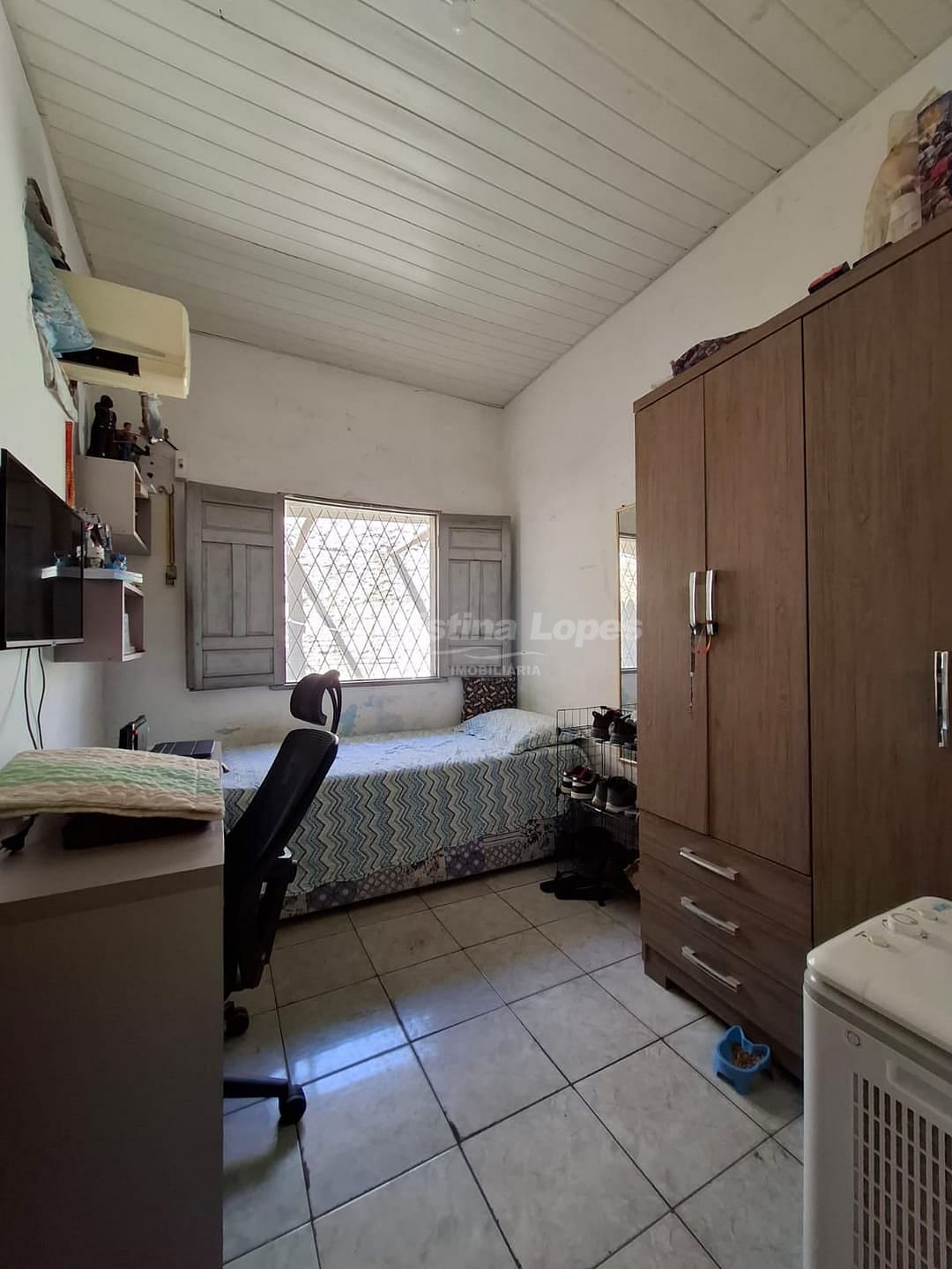 Casa à venda com 3 quartos, 200m² - Foto 4