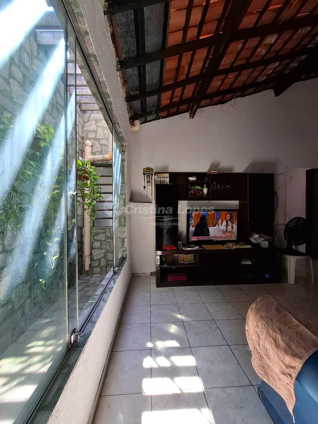 Casa à venda com 3 quartos, 200m² - Foto 11