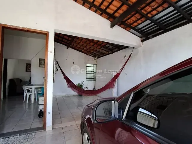 Casa 3 quartos e 2 banheiros, à venda, no bairro Itararé em Teresina