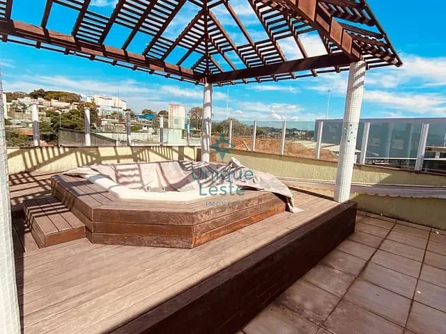 Casa 4 quartos e 4 banheiros, à venda, no bairro Padre Eustáquio em Belo Horizonte