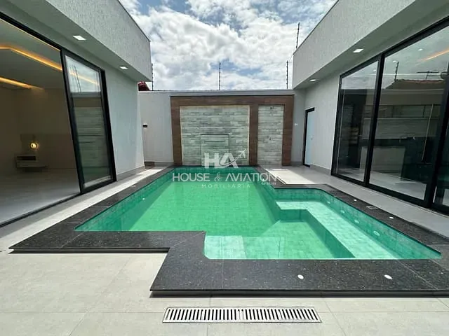 Casa com 385m² 4 quartos e 5 banheiros, à venda, no bairro Jardim América em Goiânia