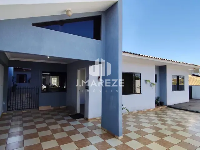 Casa com 177m² 3 quartos e 3 banheiros, à venda, no bairro Jardim Portal do Lago em Apucarana
