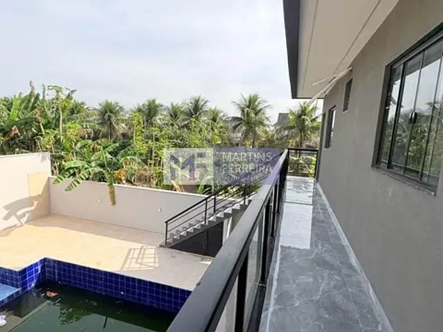 Casa com 400m² 4 quartos e 3 banheiros, para alugar, no bairro Recreio dos Bandeirantes em Rio de Janeiro