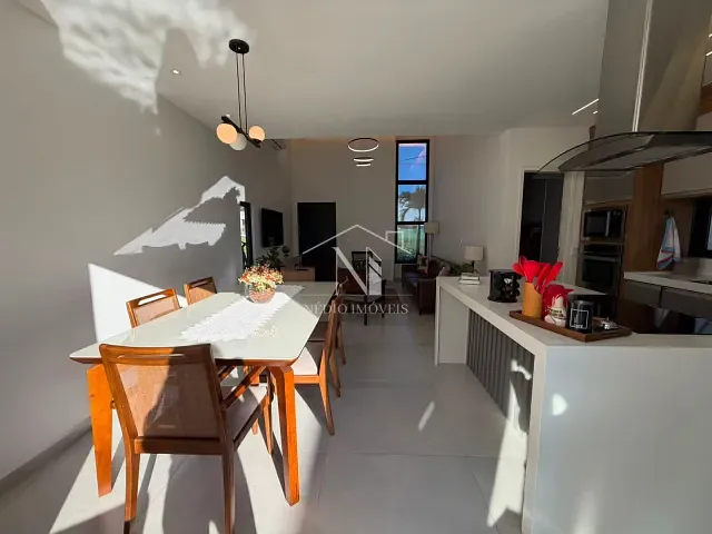 Casa 4 quartos e 3 banheiros, à venda, no bairro Inoã (Inoã) em Maricá