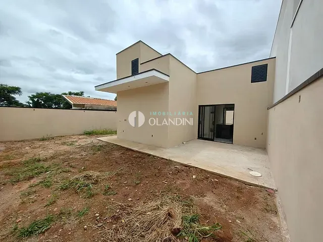 Casa com 300m² 2 quartos e 1 banheiro, à venda, no bairro Agostinho Del Alamo em Artur Nogueira