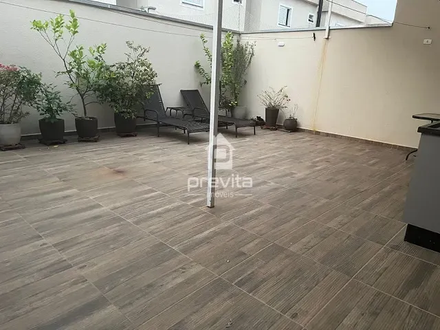 Casa 3 quartos e 2 banheiros, à venda, no bairro Piracangaguá II em Taubaté