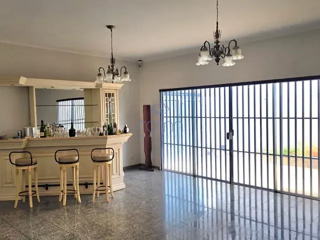 Casa com 576m² 4 quartos e 5 banheiros, à venda, no bairro Parque Residencial Comendador Mançor Daud em São José do Rio Preto