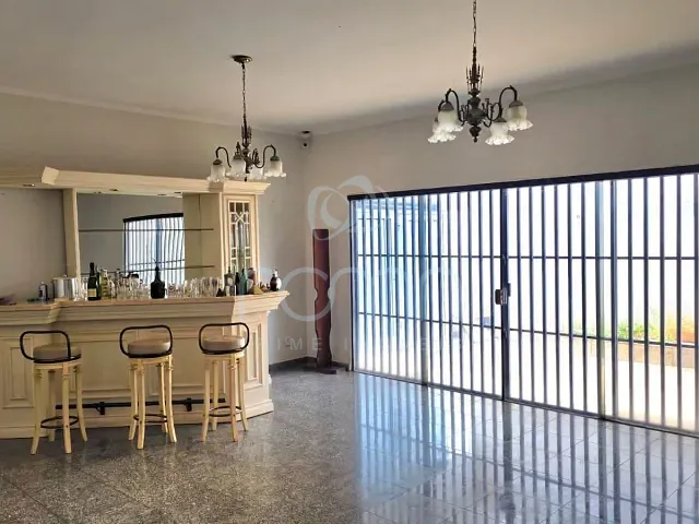 Casa com 576m² 4 quartos e 5 banheiros, à venda, no bairro Parque Residencial Comendador Mançor Daud em São José do Rio Preto