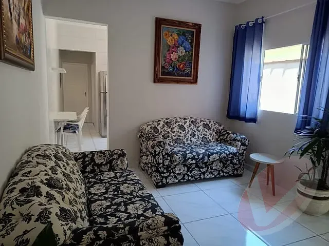 Casa com 120m² 2 quartos e 1 banheiro, à venda, no bairro Maracanã em Praia Grande