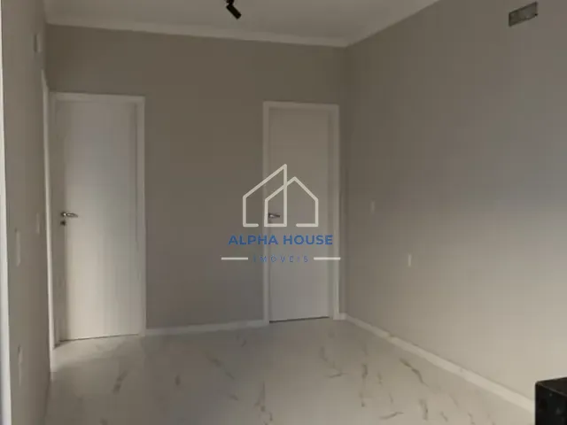Casa com 176m² 2 quartos e 2 banheiros, à venda, no bairro Flamboyant em Pindamonhangaba