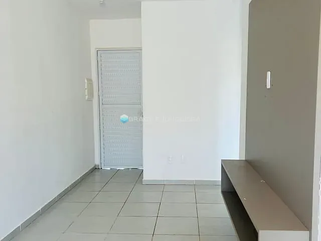 Casa com 100m² 2 quartos e 1 banheiro, à venda, no bairro Garden RNI em Bady Bassitt