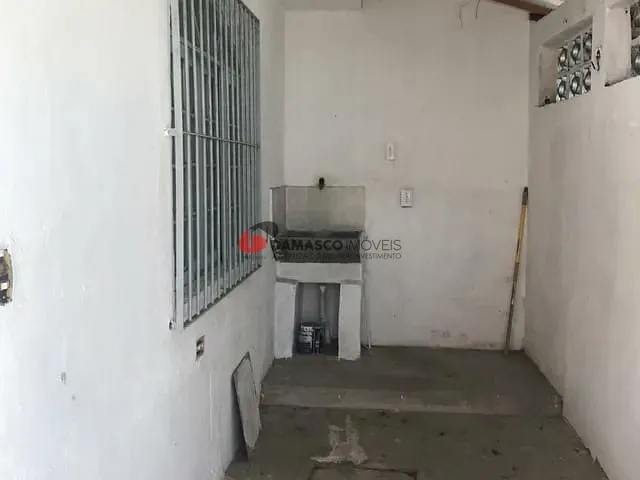 Casa com 240m² 3 quartos e 1 banheiro, à venda, no bairro Jardim Santo André em Santo André