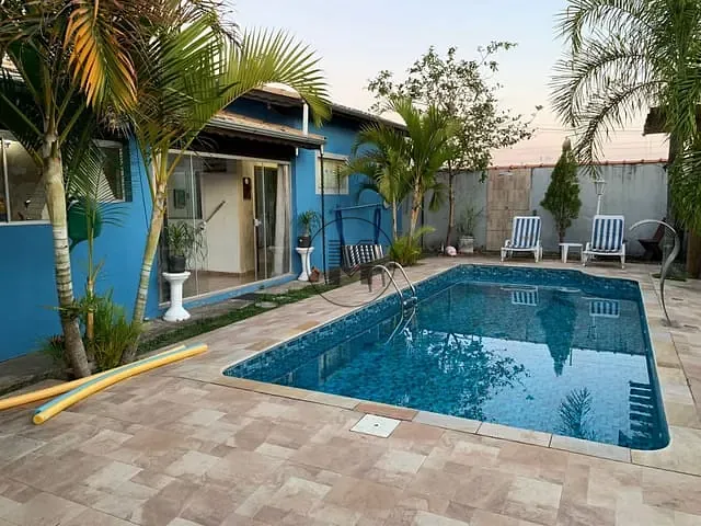 Casa com 390m², à venda, no bairro Residencial Village Santana em Guaratinguetá
