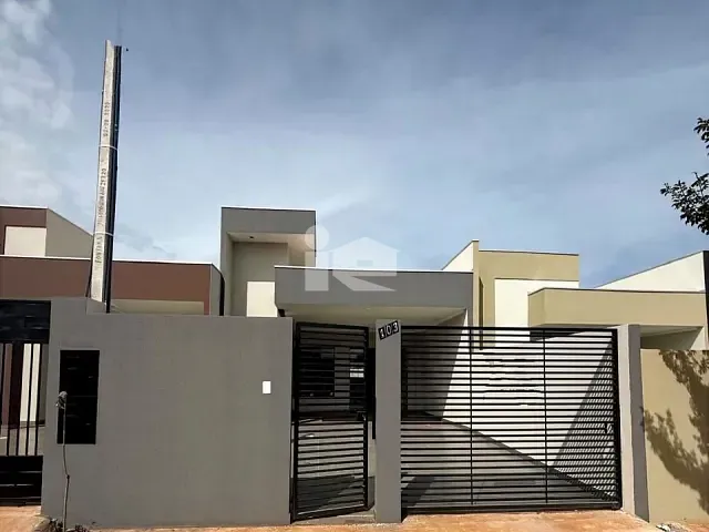 Casa 3 quartos e 2 banheiros, à venda, no bairro Portal Arabella em Rolândia