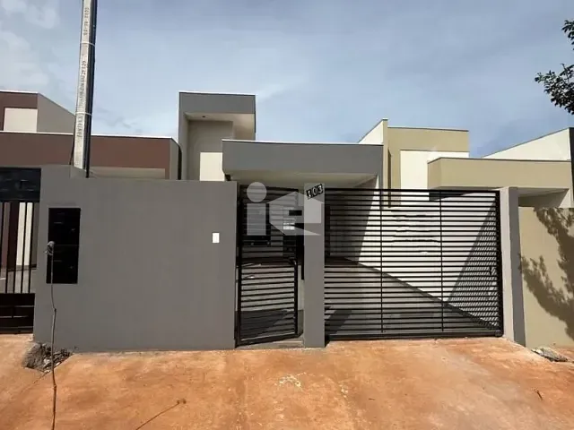 Casa 3 quartos e 2 banheiros, à venda, no bairro Portal Arabella em Rolândia