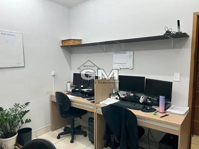Casa com 86m², à venda, no bairro Vila Tibério em Ribeirão Preto