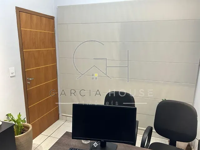 Casa com 86m², à venda, no bairro Vila Tibério em Ribeirão Preto