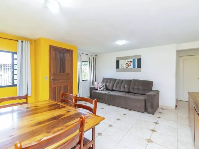 Casa com 594m² 3 quartos e 1 banheiro, à venda, no bairro Jardim Keli Cristina em Campo Largo