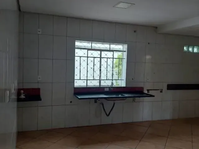 Casa com 405m² 3 quartos e 3 banheiros, à venda, no bairro Vila Industrial em Mogi das Cruzes