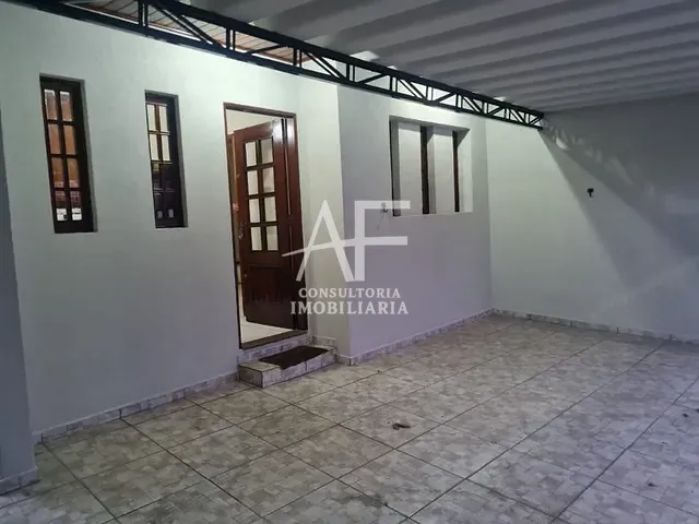 Casa com 150m² 2 quartos e 2 banheiros, à venda, no bairro Vila Jaboticabeira em Taubaté