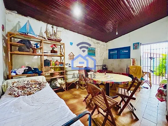 Casa com 194m² 2 quartos e 2 banheiros, à venda, no bairro Indaiá em Caraguatatuba