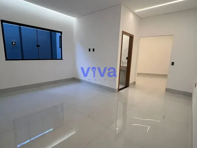 Casa 3 quartos e 5 banheiros, à venda, no bairro Jardim Presidente em Goiânia