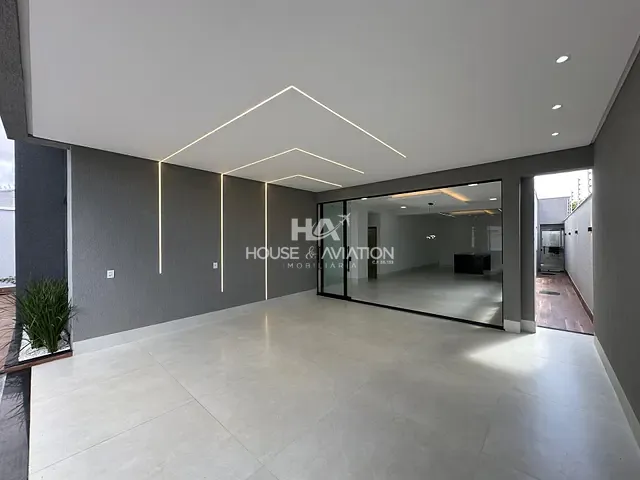 Casa com 420m² 4 quartos e 5 banheiros, à venda, no bairro Jardim Vila Boa em Goiânia