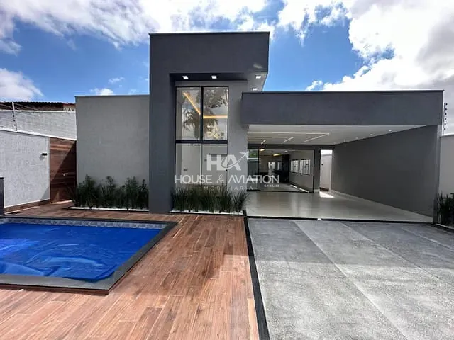 Casa com 420m² 4 quartos e 5 banheiros, à venda, no bairro Jardim Vila Boa em Goiânia