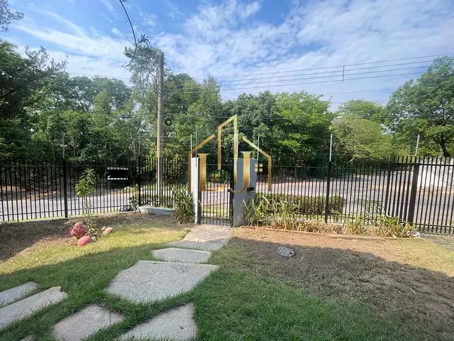 Casa com 609m² 5 quartos e 7 banheiros, à venda, no bairro Jardim Itália em Cuiabá