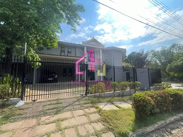 Casa com 609m² 5 quartos e 7 banheiros, à venda, no bairro Jardim Itália em Cuiabá