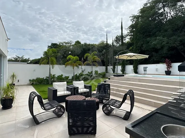 Casa com 644m² 3 quartos e 5 banheiros, à venda, no bairro Residencial Flor D'Aldeia em Holambra