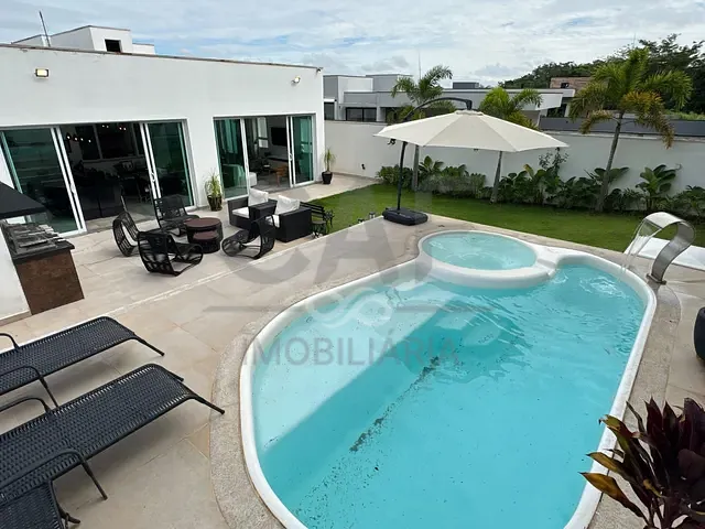 Casa com 644m² 3 quartos e 5 banheiros, à venda, no bairro Residencial Flor D'Aldeia em Holambra