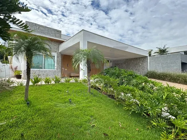 Casa com 644m² 3 quartos e 5 banheiros, à venda, no bairro Residencial Flor D'Aldeia em Holambra