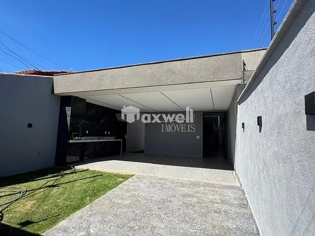 Casa 3 quartos e 3 banheiros, à venda, no bairro Papillon Park em Aparecida de Goiânia