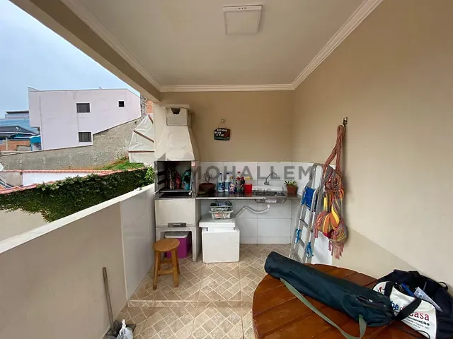 Casa 3 quartos e 4 banheiros, à venda, no bairro Medicina em Itajubá