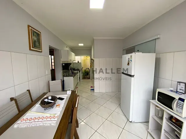 Casa 3 quartos e 4 banheiros, à venda, no bairro Medicina em Itajubá