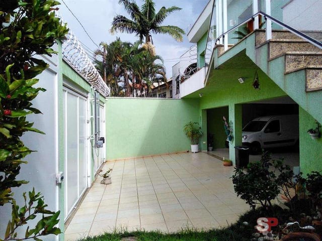 Casa com 365m² 3 quartos e 6 banheiros, à venda, no bairro Jardim Leonor Mendes de Barros em São Paulo