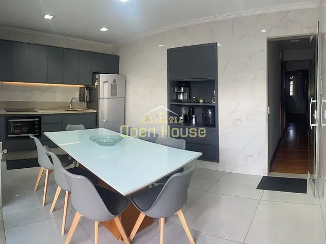 Casa com 201m² 4 quartos e 3 banheiros, à venda, no bairro Volta Grande em Volta Redonda