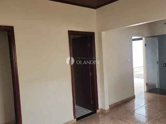 Casa com 302m² 3 quartos e 1 banheiro, à venda, no bairro Parque Orlando Correa Barbosa em Artur Nogueira