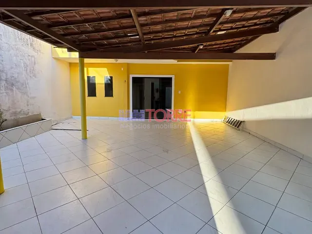 Casa 4 quartos e 3 banheiros, à venda, no bairro Parque Verde em Itabuna