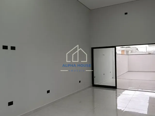 Casa 3 quartos e 2 banheiros, à venda, no bairro Bosque do Imperador em Pindamonhangaba