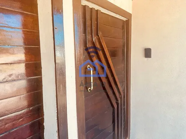 Casa com 300m² 2 quartos e 1 banheiro, à venda, no bairro Jardim Jaqueira em Caraguatatuba