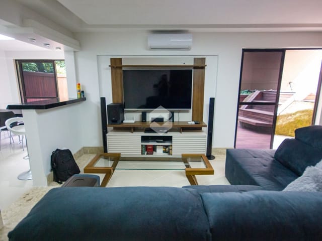 Casa com 220m² 2 quartos e 2 banheiros, à venda, no bairro Barra da Tijuca em Rio de Janeiro
