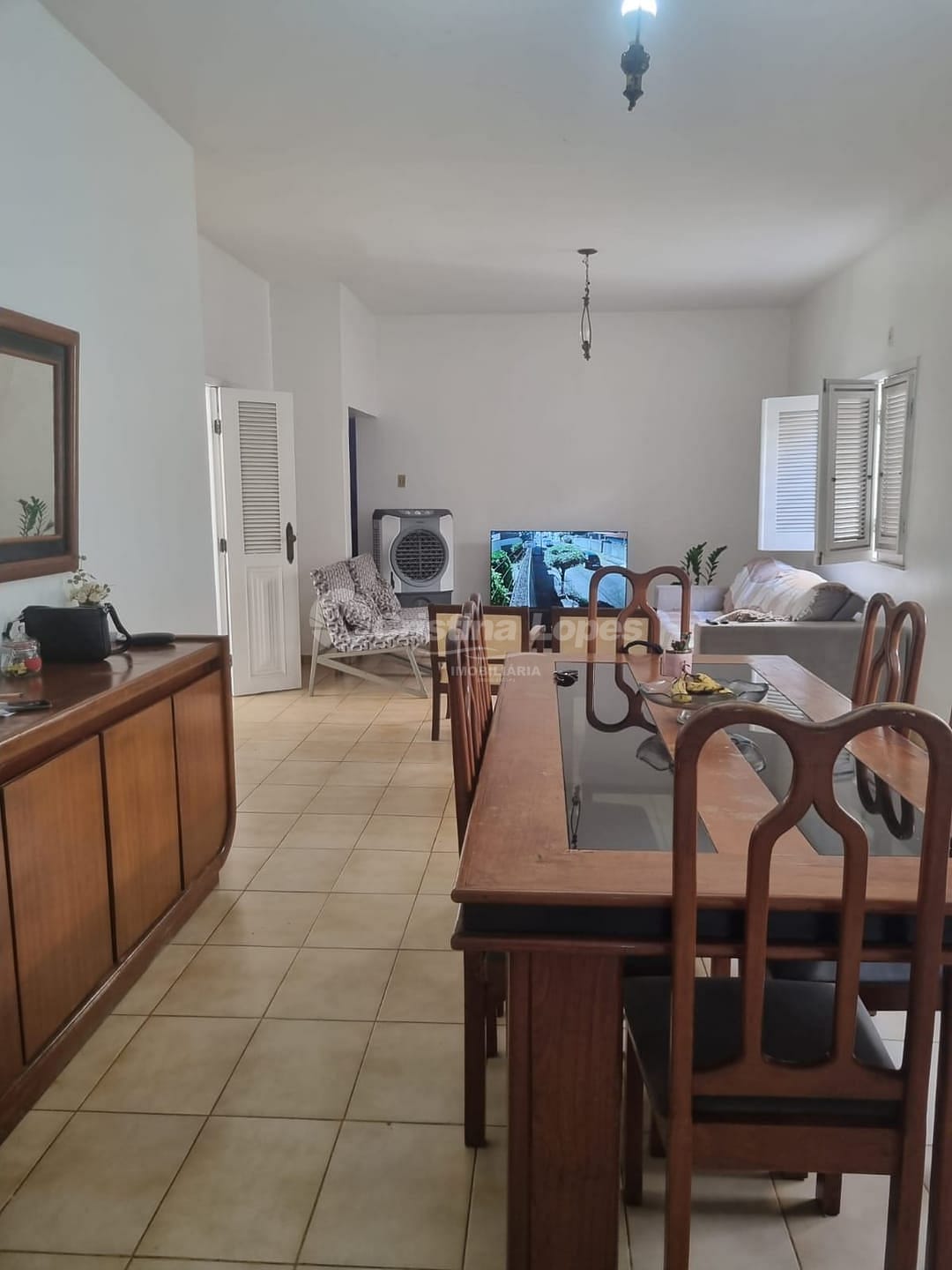 Casa, 4 quartos, 218 m² - Foto 2